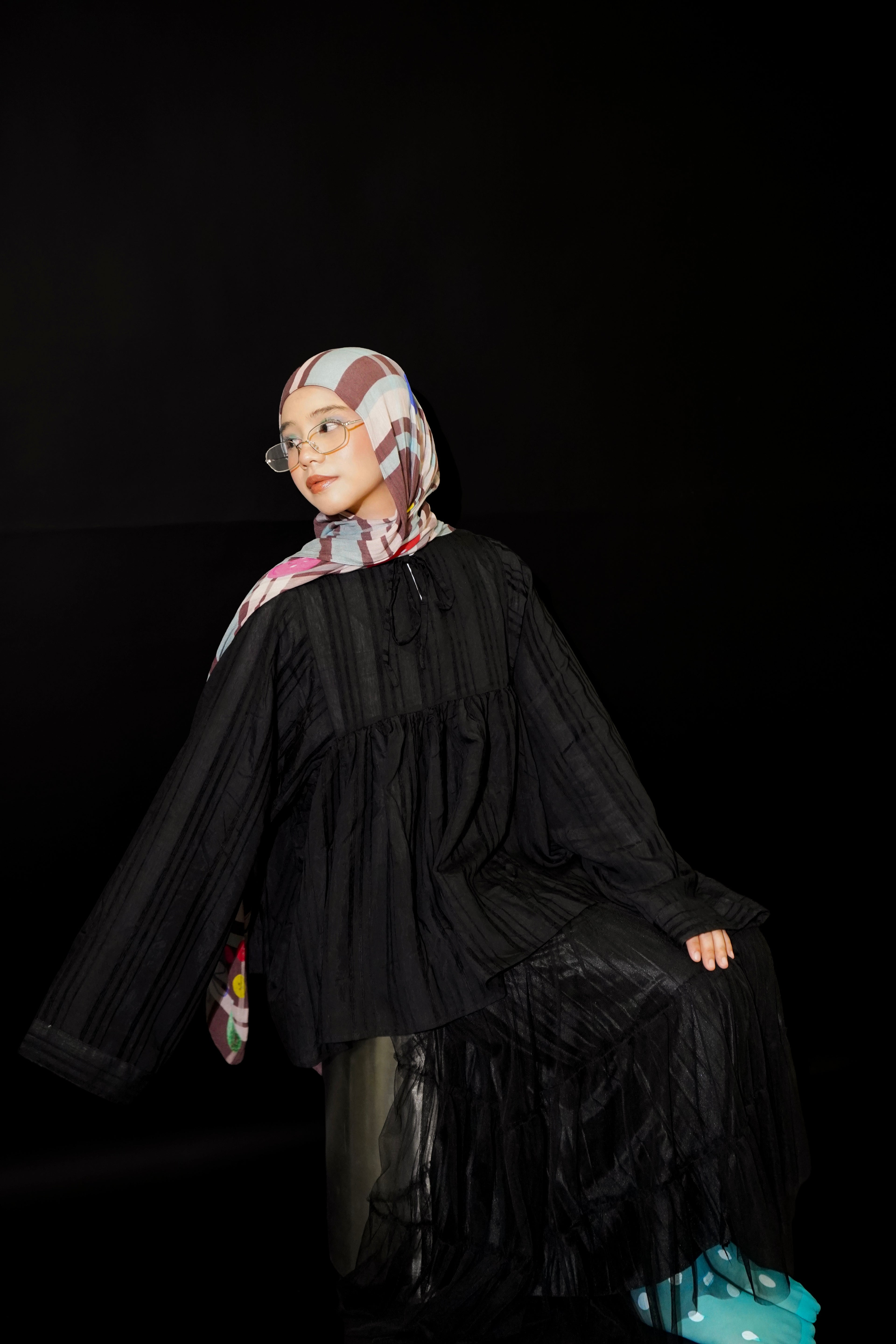 Basic Black : The RYSA Blouse (no lace)