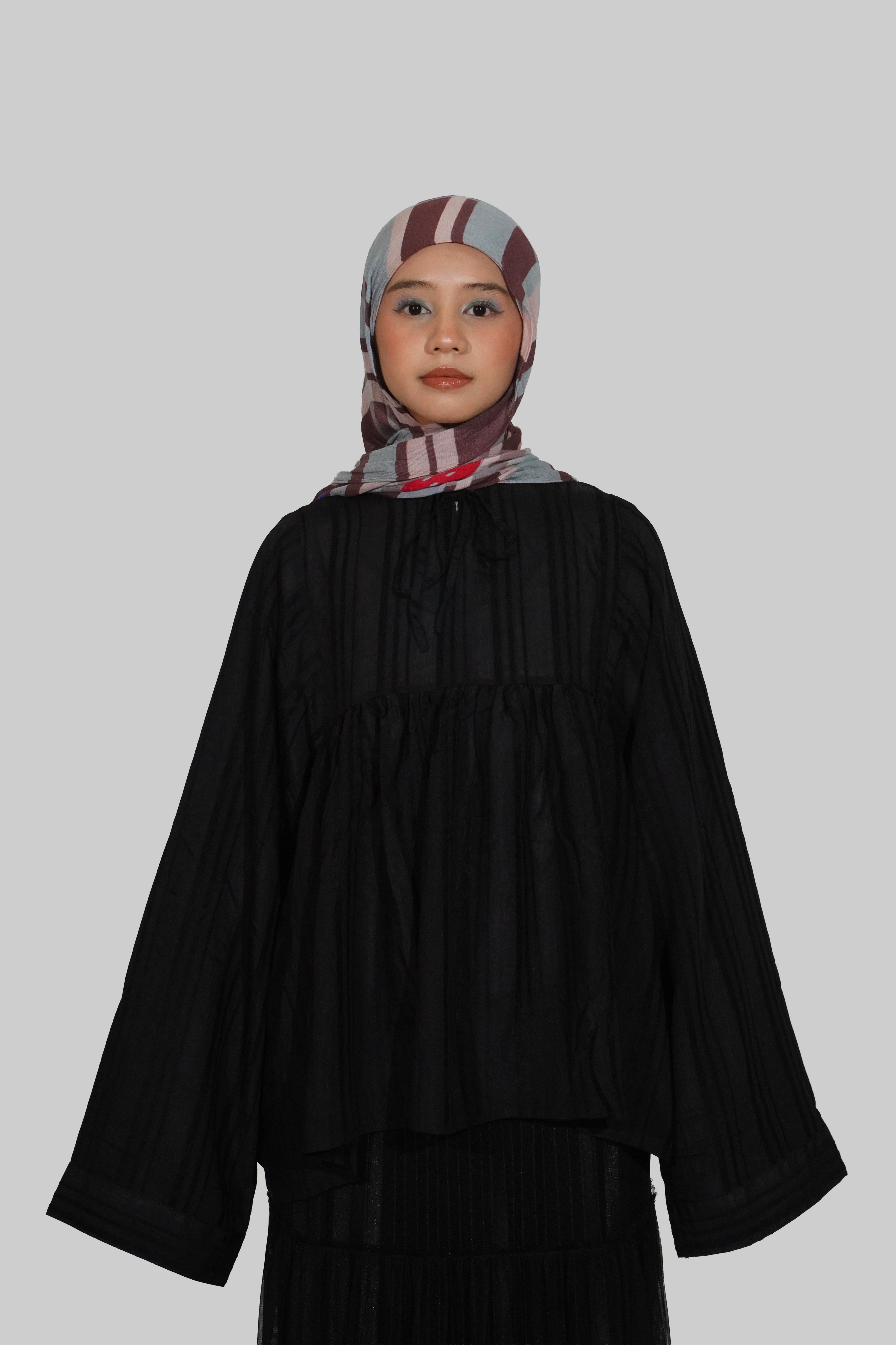 Basic Black : The RYSA Blouse (no lace)