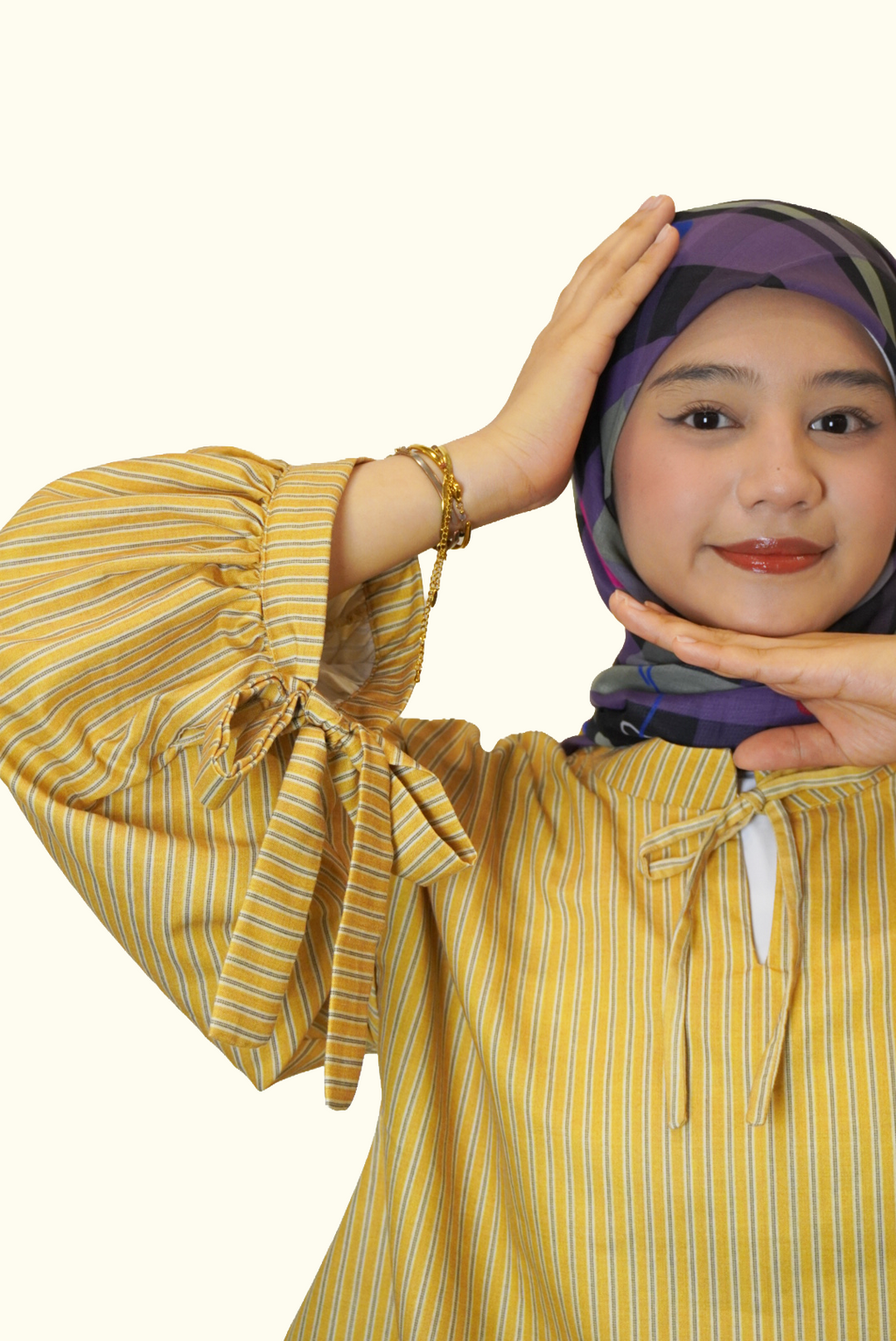 Mustard Yellow : The PASAAR Top
